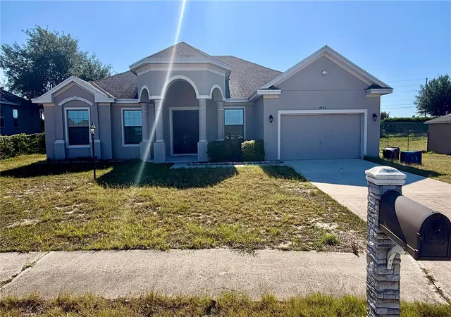 Homes for sale in Lake Wales, FL | 4046 Dinner Lake Wy, Lake Wales, FL 33859 | MLS# A4692925