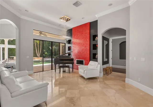 5th image of 11015 Hawkshead Ct, Windermere, FL 34786 | MLS# O6405977