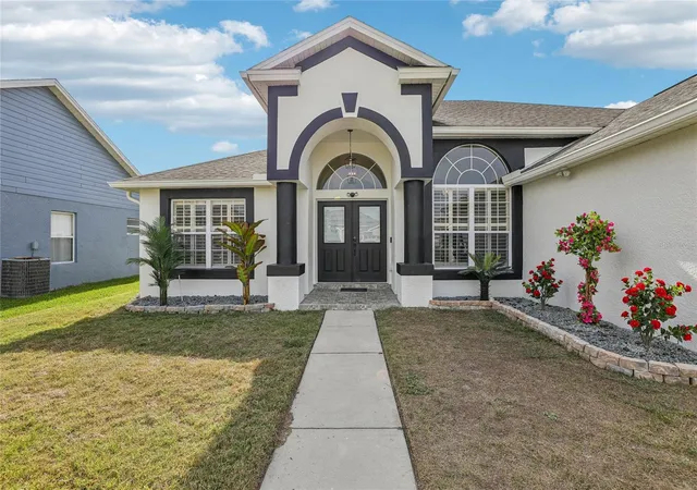 Photo 4 of Single family home for sale at 4612 Huron Bay Cir, Kissimmee, FL 34759 | MLS# S5149478 | Listing updated on 2026-09-24