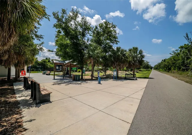Photo 45 of Single family home for sale at 2749 Greendale Dr, SARASOTA, FL 34232 | MLS# A4692947 | Listing updated on 2026-10-07