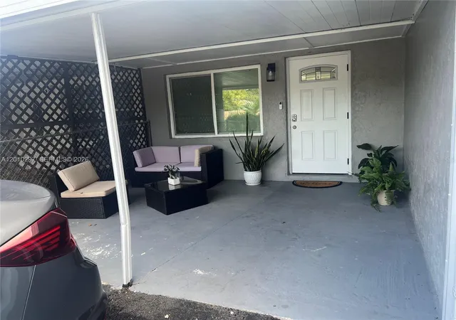 2nd image of 6742 Sw 18 Ct #2, North Lauderdale, FL 33068 | MLS# TB8506447