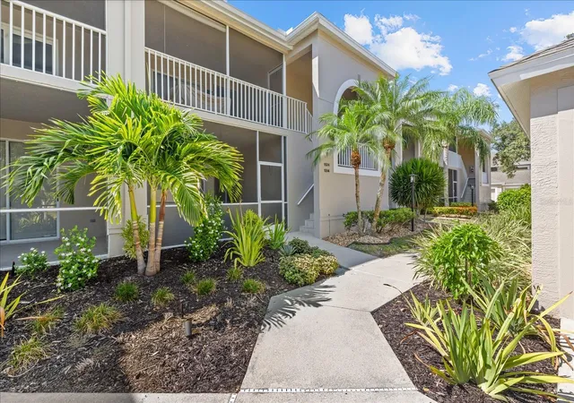 Photo 2 of Condo for sale at 9550 High Gate Dr #1525, Sarasota, FL 34238 | MLS# A4692951 | Listing updated on 2026-10-05
