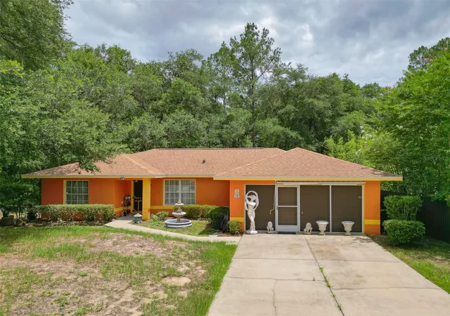 2nd image of 10 Sequoia Dr Tr, Ocklawaha, FL 32179 | MLS# OM724330