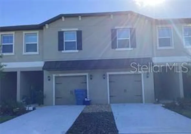 Photo 1 of Townhouse for sale at 17522 Nectar Flume Dr, Land O Lakes, FL 34638 | MLS# W7885585 | Listing updated on 2026-09-23