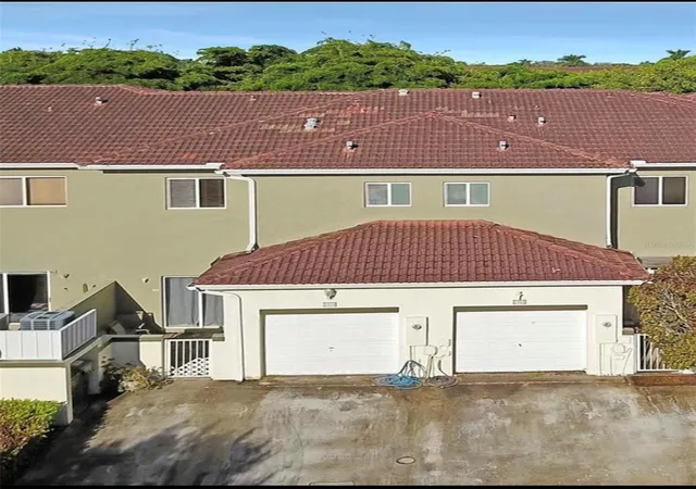 Photo 2 of Townhouse for sale at 1970 Se 23rd Terrace, Homestead, FL 33035 | MLS# S5149487 | Listing updated on 2026-06-04