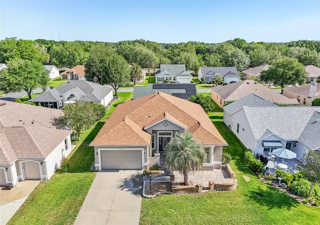 1st image of 2013 Santo Domingo Dr, Lady Lake, FL 32159 | MLS# G5112078