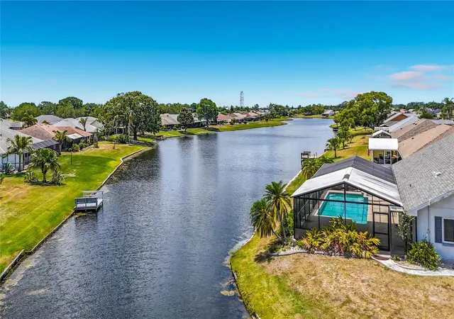 2nd image of 2007 Wedge Ct, Sun City Center, FL 33573 | MLS# TB8506495