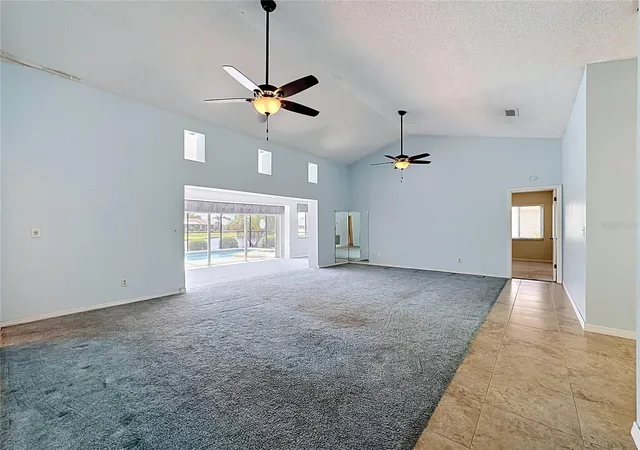 5th image of 2007 Wedge Ct, Sun City Center, FL 33573 | MLS# TB8506495
