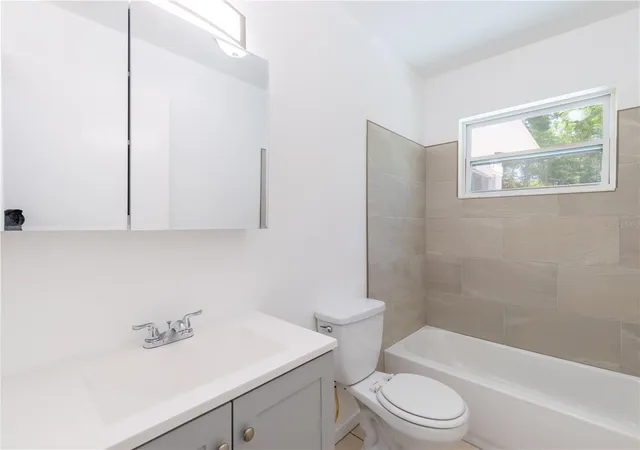image of 18 N Harrison St, Beverly Hills, FL 34465 | MLS# G5112083