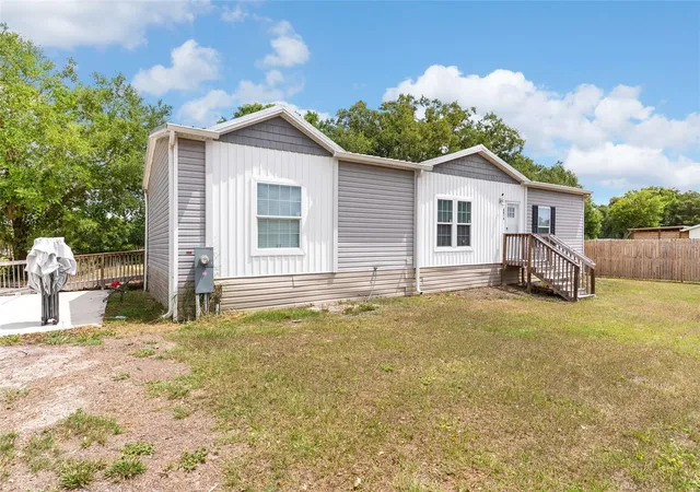 3rd image of 8010 Palmer Rd, Bartow, FL 33830 | MLS# L4961745