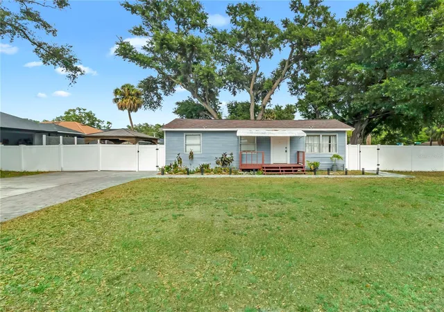 Photo 3 of Single family home for sale at 6201 Theresa St, Tampa, FL 33615 | MLS# TB8506530 | Listing updated on 2026-06-12