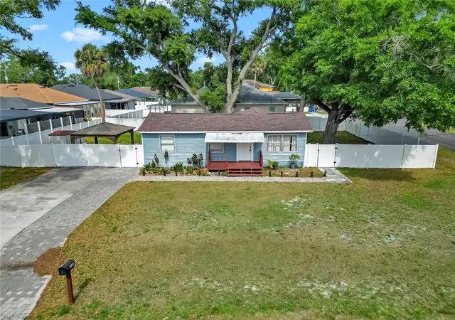 Photo 3 of Single family home for sale at 6201 Theresa St, Tampa, FL 33615 | MLS# TB8506530 | Listing updated on 2026-06-12