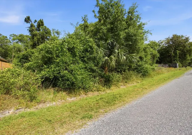 5th image of 2155 5Th Ave, Deland, FL 32724 | MLS# O6406119