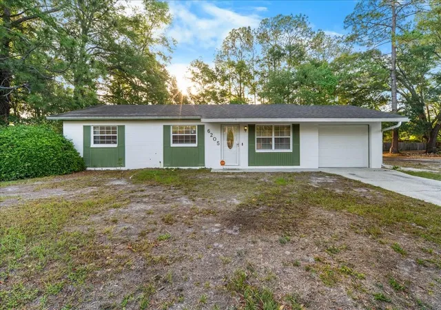 Photo 1 of Single family home for sale at 6205 Nw 26th Terrace, Gainesville, FL 32653 | MLS# GC540182 | Listing updated on 2026-09-14