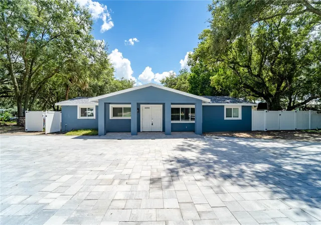Photo 3 of Single family home for sale at 39352 County Rd 54, Zephyrhills, FL 33542 | MLS# TB8506549 | Listing updated on 2026-06-08