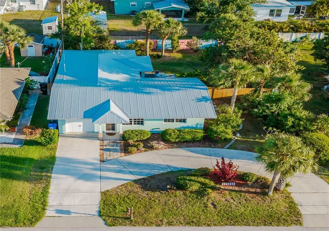 Homes for sale in Venice, FL | 316 Alba St E, Venice, FL 34285 | MLS# R4911237