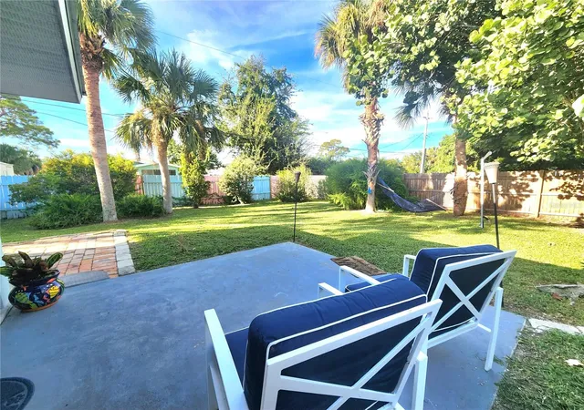 Photo 3 of Single family home for sale at 316 Alba St E, Venice, FL 34285 | MLS# R4911237 | Listing updated on 2026-10-17