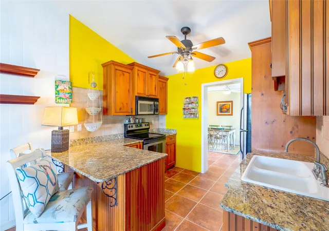 Homes for sale in Venice, FL | 316 Alba St E, Venice, FL 34285 | MLS# R4911237