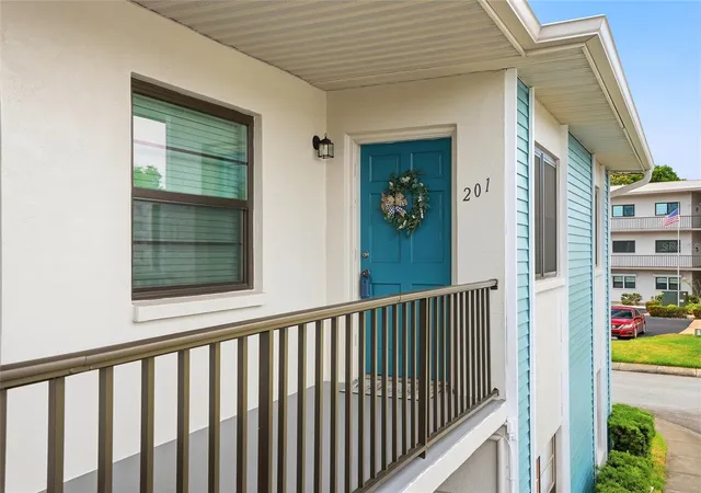 Photo 4 of Condo for sale at 5967 Ter Park Dr N #201, Saint Petersburg, FL 33709 | MLS# TB8506558 | Listing updated on 2026-06-21