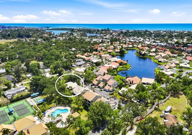 Photo 3 of Single family home for sale at 216 Carriage House Ln #216, Nokomis, FL 34275 | MLS# A4692976 | Listing updated on 2026-09-27