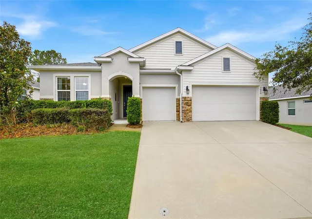 Single family home for sale at 5626 SW 50th Court, OCALA, FL 34474 | MLS# OM724357
