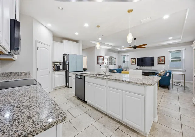 Photo 3 of Single family home for sale at 5626 Sw 50th Court, Ocala, FL 34474 | MLS# OM724357 | Listing updated on 2026-09-23