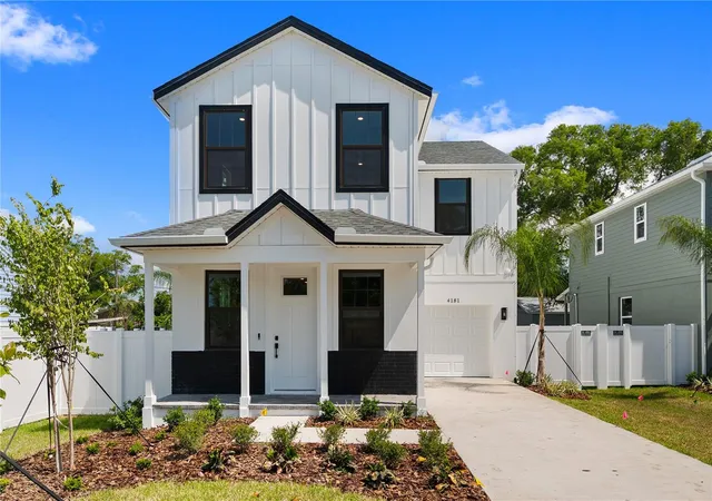 Photo 3 of Single family home for sale at 4181 56th Avenue N, Saint Petersburg, FL 33714 | MLS# W7885607 | Listing updated on 2026-09-24