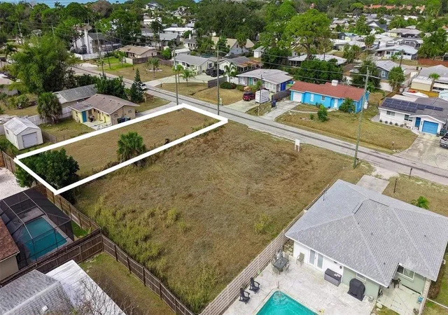 Homes for sale in Sarasota, FL | 0 (Lot 15) Wharf Rd, Sarasota, FL 34231 | MLS# A4693001