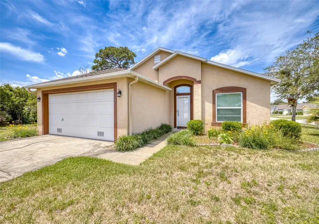 Homes for sale in Edgewater, FL | 312 Broken Oak Dr, Edgewater, FL 32141 | MLS# NS1088168