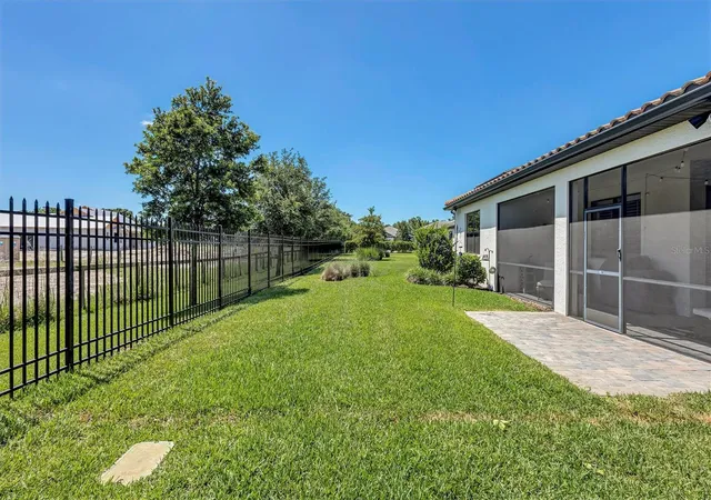 37th image of 711 Pintail Cvs, Bradenton, FL 34212 | MLS# A4693004