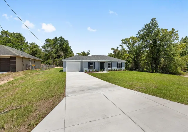 Photo 2 of Single family home for sale at 29 Olive Cir, Ocala, FL 34472 | MLS# OM724376 | Listing updated on 2026-09-18