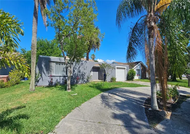 2nd image of 3442 Overland Dr, Holiday, FL 34691 | MLS# TB8506662