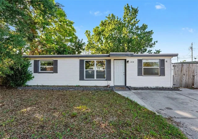 Photo 1 of Single family home for sale at 8036 Rose Ter, Seminole, FL 33777 | MLS# TB8506664 | Listing updated on 2026-09-30