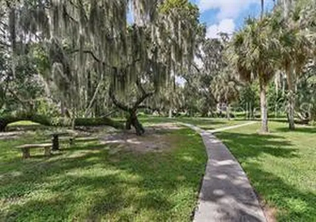 2nd image of 1162 Carmel Cir, CASSELBERRY, FL 32707