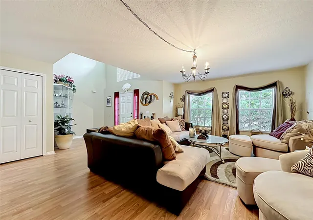 4th image of 9 Burne Pl, Palm Coast, FL 32137 | MLS# O6406235