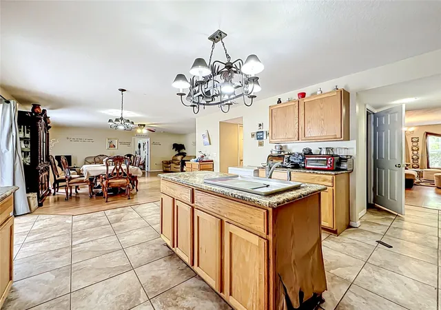5th image of 9 Burne Pl, Palm Coast, FL 32137 | MLS# O6406235