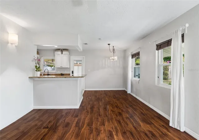 Homes for sale in Tampa, FL | 3912 W Leila Ave, Tampa, FL 33616 | MLS# TB8506672