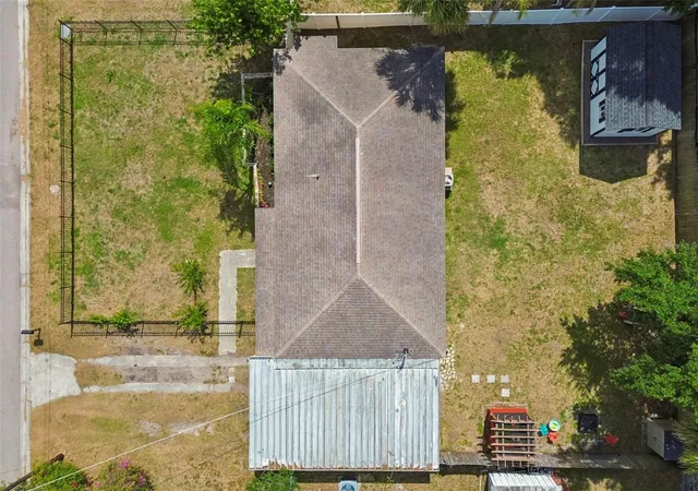 Homes for sale in Tampa, FL | 3912 W Leila Ave, Tampa, FL 33616 | MLS# TB8506672