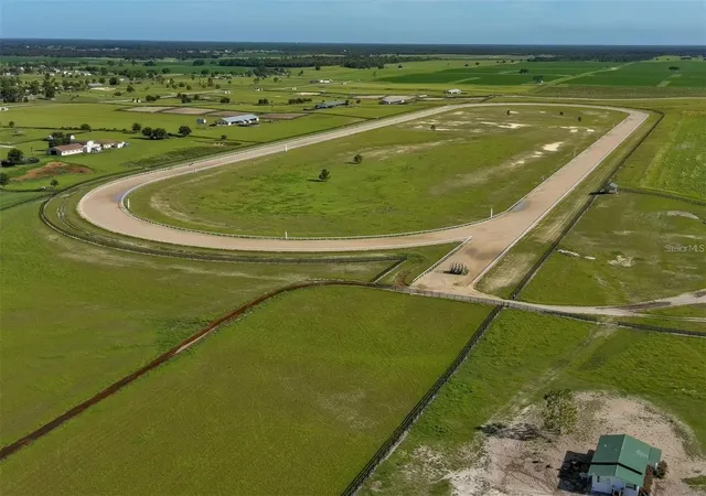 2nd image of 2351 Ne 120 Avenue, Williston, FL 32696 | MLS# OM724384
