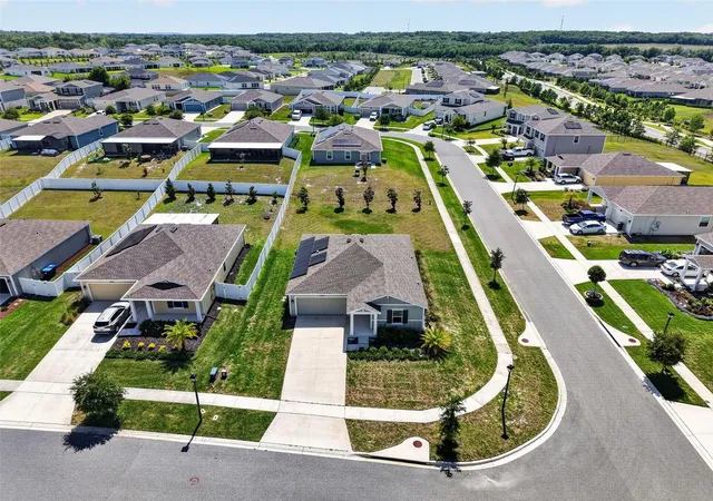 Photo 3 of Single family home for sale at 5354 Travertine St, Mount Dora, FL 32757 | MLS# G5112108 | Listing updated on 2026-09-29