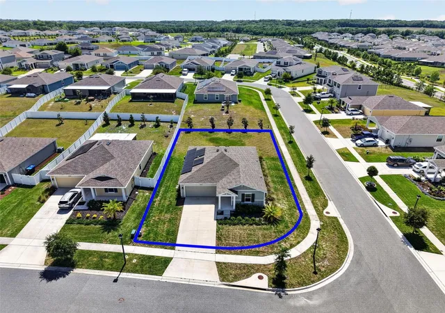 Photo 3 of Single family home for sale at 5354 Travertine St, Mount Dora, FL 32757 | MLS# G5112108 | Listing updated on 2026-09-29