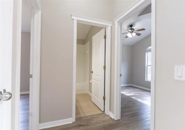 5th image of 6806 Guilford Crest Dr, Apollo Beach, FL 33572 | MLS# TB8506678