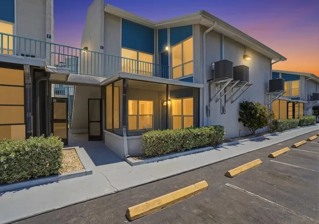 4th image of 155 Medallion Blvd #E, Madeira Beach, FL 33708 | MLS# TB8506686