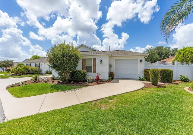 4th image of 1678 Govan Pl, The Villages, FL 32162 | MLS# G5112111