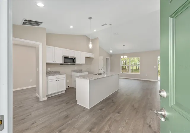 Photo 4 of Single family home for sale at 3853 SW Soundview Dr, Dunnellon, FL 34431 | MLS# OM724386 | Listing updated on 2026-08-07