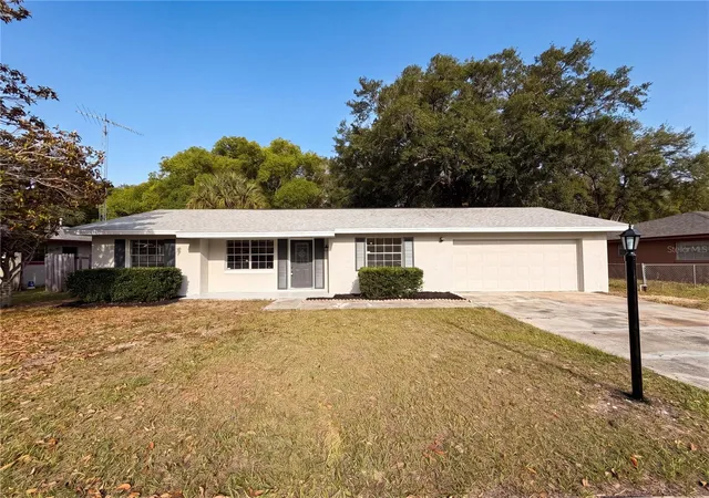 Photo 1 of Sale Pending at 15246 Sw 43rd Terrace Rd, Ocala, FL 34473 | MLS# O6406248 | Listing updated on 2026-08-25