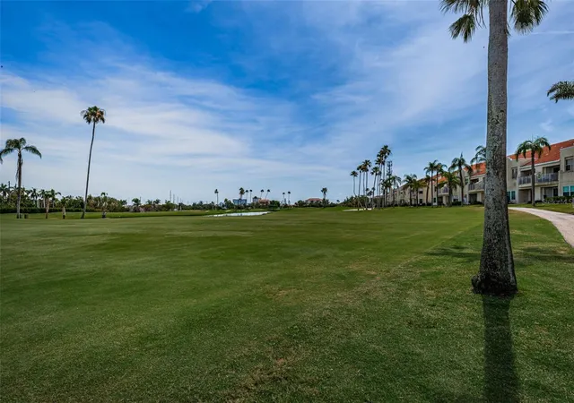 Photo 3 of Condo for sale at 6181 Bahia Del Mar Blvd #112, Saint Petersburg, FL 33715 | MLS# TB8506712 | Listing updated on 2026-10-17