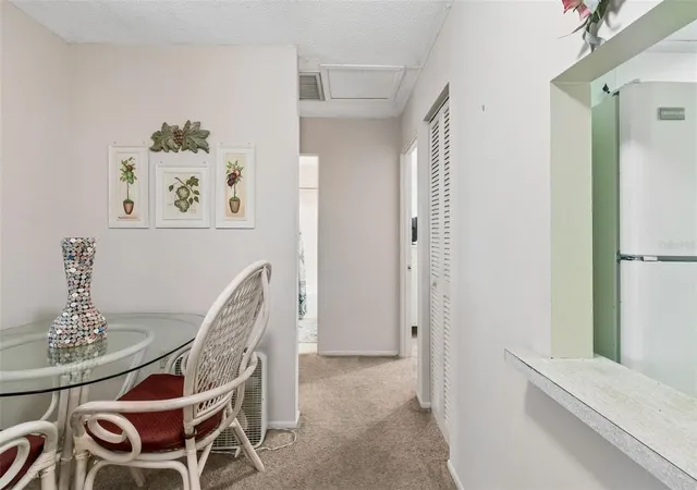 2nd image of 6072 Arlene Wy, Bradenton, FL 34207 | MLS# A4693027