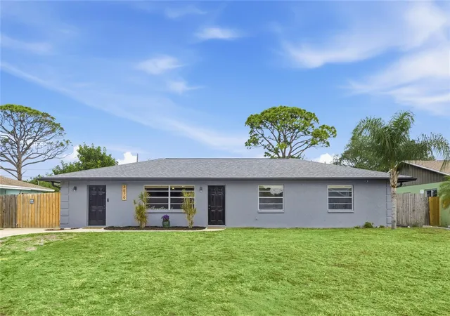 1st image of 3670 Sunset Beach Dr, Venice, FL 34293 | MLS# A4693029