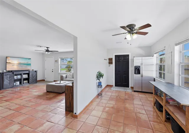 5th image of 3670 Sunset Beach Dr, Venice, FL 34293 | MLS# A4693029
